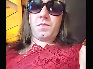 curvy latina shemale fernanda lemos pisses in the shower