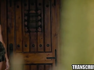 milf lgbtq activist banged by trans lesbian