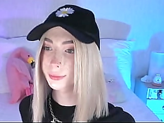 if you are naughty go to your room, if you wanna be naughty go to mine. ️