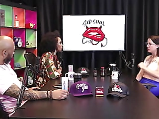 sexy latina ts yasmin fonthys   her fuck machine