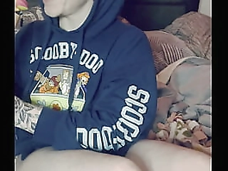 friends with benefits with gamer boy fuck his pussy