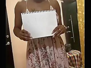 sensual horny trannies gives a mature blonde a pussy fucking