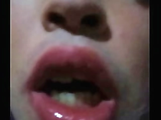 ebony shemale wanking off her stiff pole