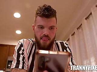 brunette tranny valentina bittencourt ass hammering this man