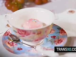 trans babe lena moon fucks hot redhead slut