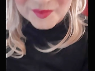 brooke and foxxy give us a sexy tranny behind the scenes show