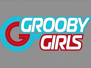 groobygirls: i wanna be a bad girl!
