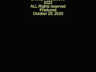 sexy ts with glasses alessa has hot mirror cumshot