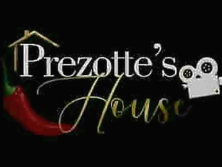 shemale babe enjoy sucking her partner cock