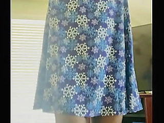 sara jones in christmas outfit