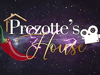 sexy petite tranny probes a stud s tight asshole