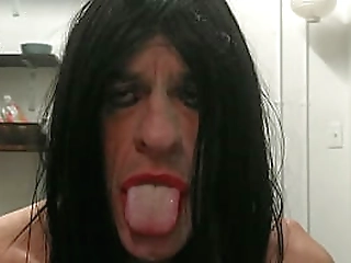 thai transexual tanny s big dick solo masturbation