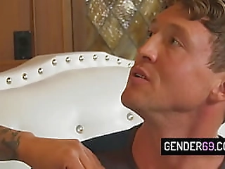 busty shemale milf diamond dixon analed