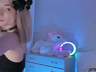 sweet eaton flaunting her ass with a toy in it